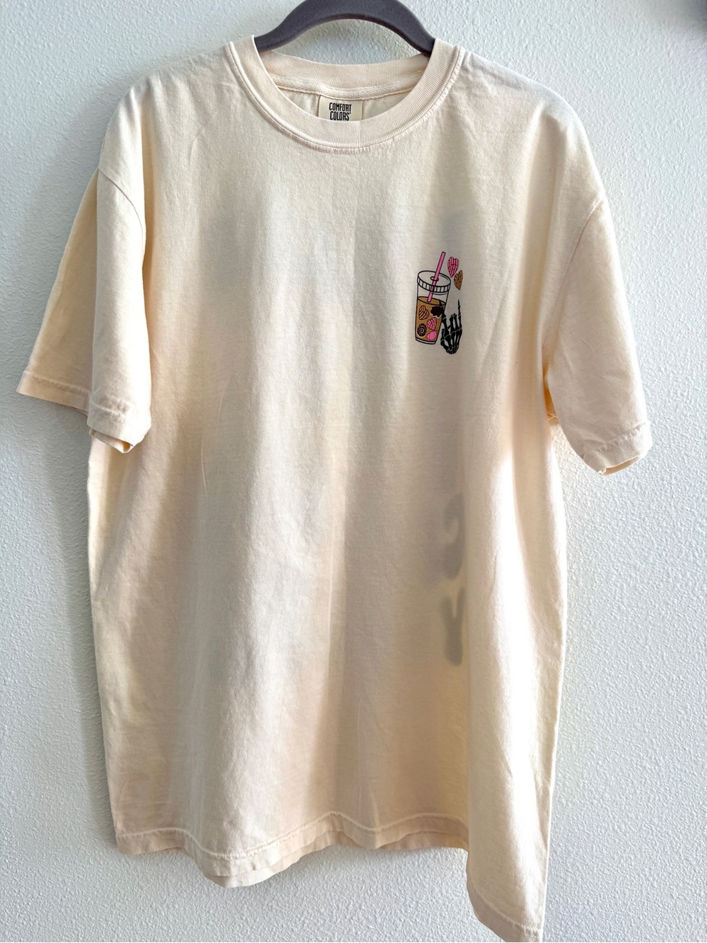 Comfort Colors Cream Short Sleeve Tee with Small Bubble Tea Chest Art